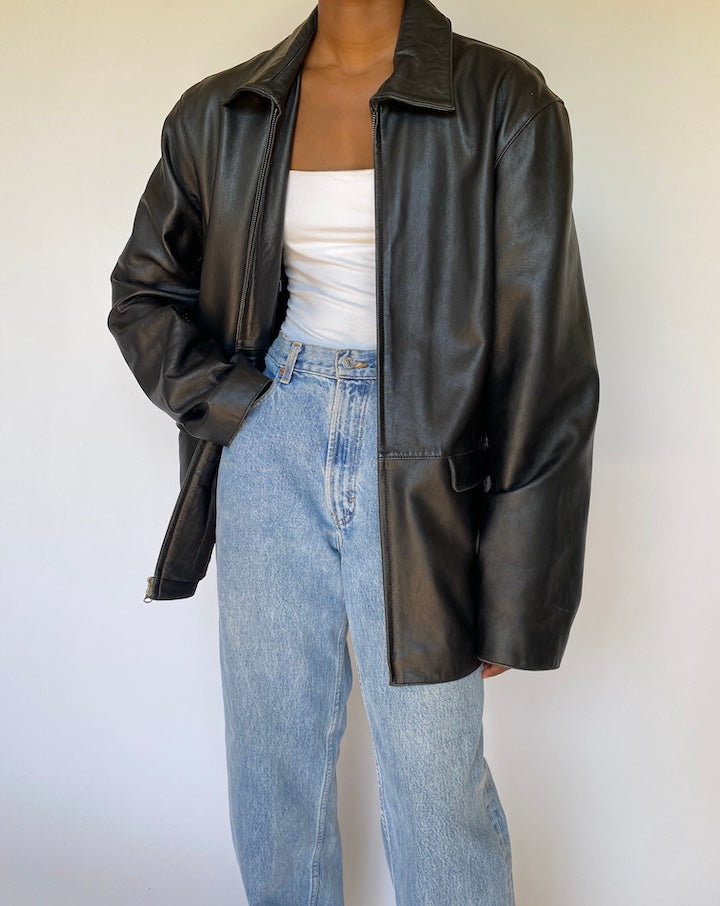 VINTAGE BLACK LEATHER JACKET 3689