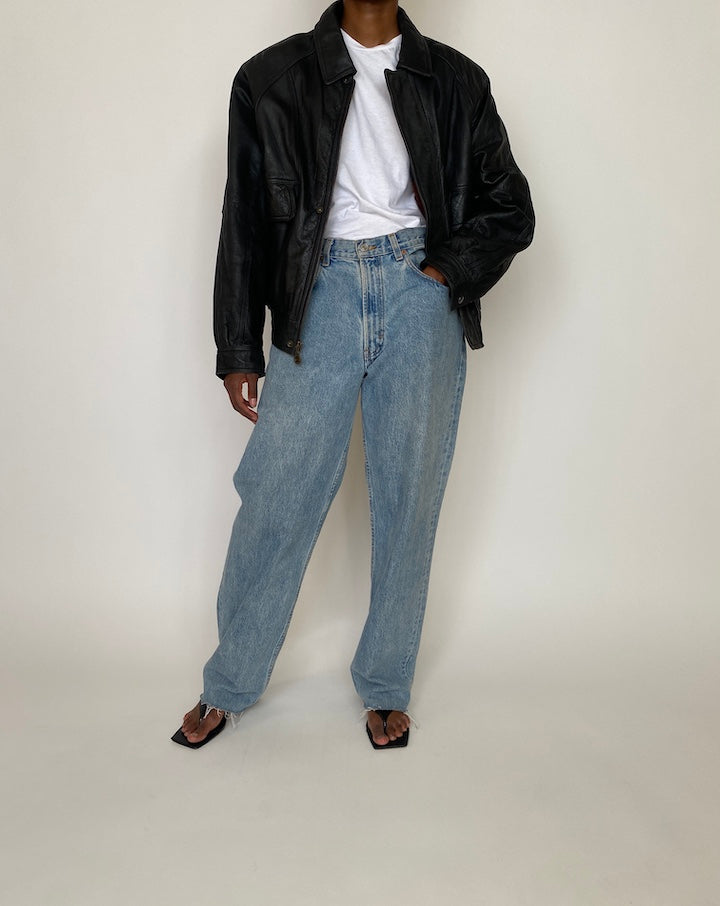 VINTAGE OVERSIZED BLACK LEATHER JACKET 3932