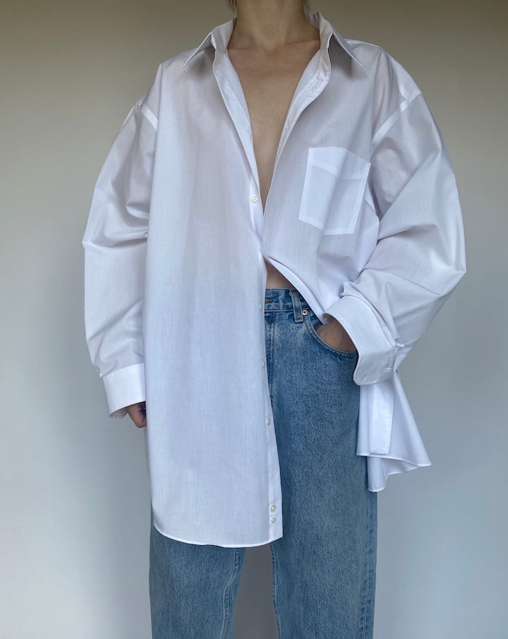 VINTAGE OVERSIZED WHITE LONG SLEEVE SHIRT 3477