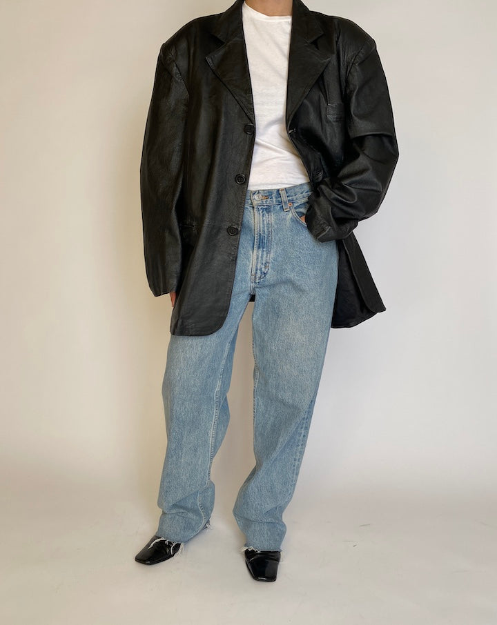 VINTAGE OVERSIZED BLACK LEATHER JACKET 4570