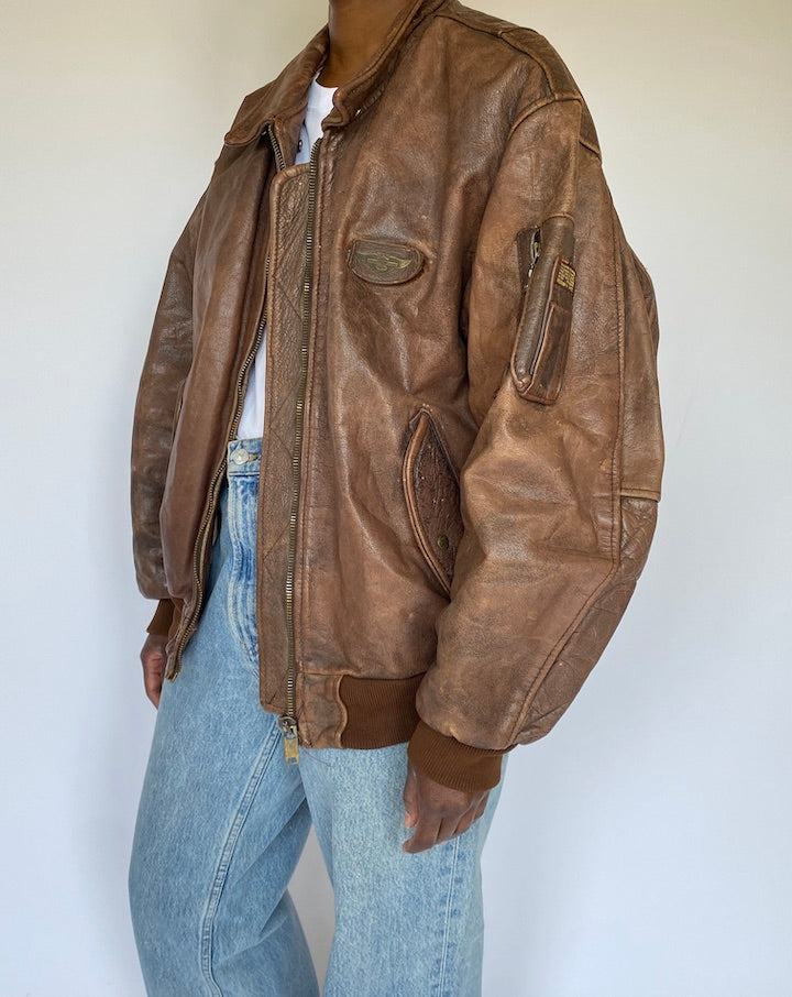 VINTAGE OVERSIZED BOMBER LIKE BROWN LEATHER JACKET 4966