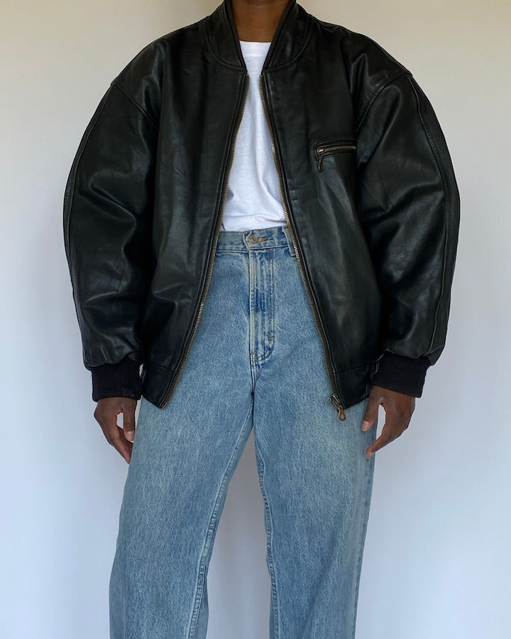 VINTAGE BLACK BOMBER LIKE LEATHER JACKET 4989