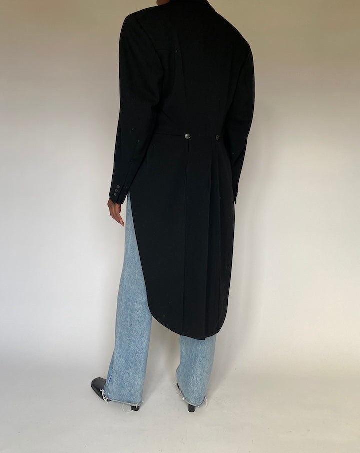 VINTAGE BLACK TAILCOAT 4411