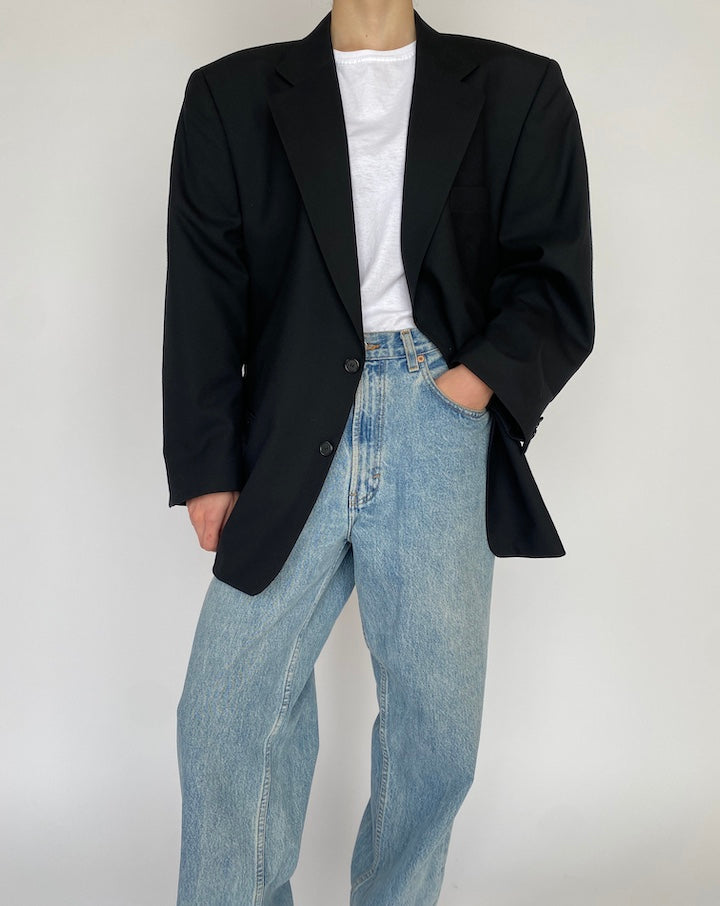 VINTAGE BLACK WOOL BLAZER 4695