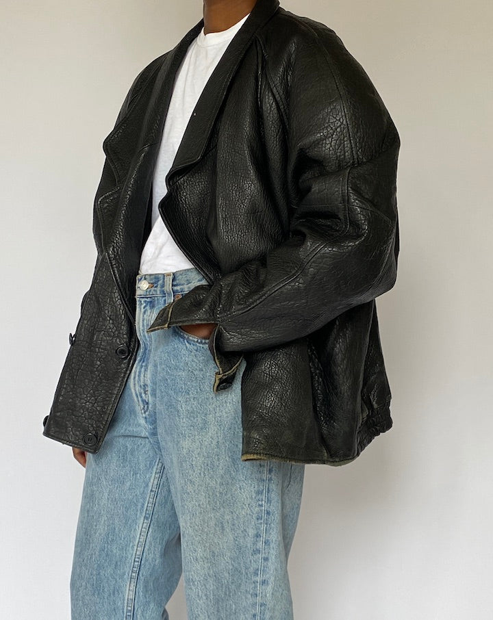 VINTAGE BLACK OVERSIZED LEATHER JACKET 5075