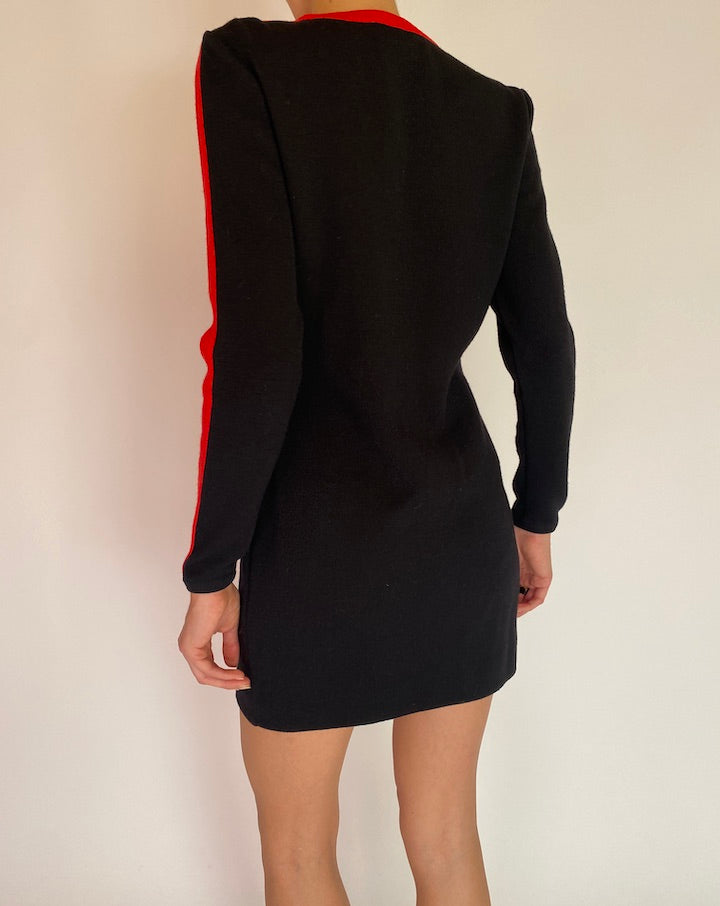 VINTAGE BLACK AND RED WOOL DRESS 4999