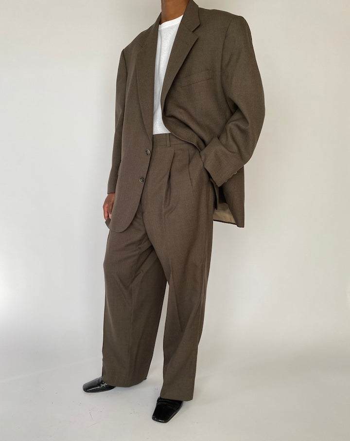 VINTAGE BEIGE CHECKED SUIT 4789