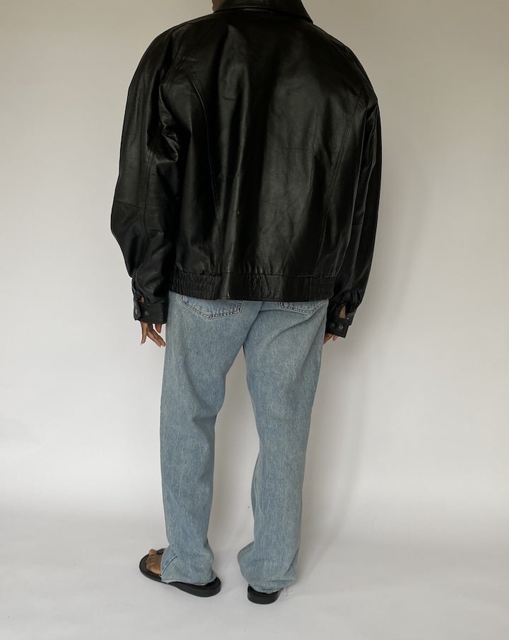 VINTAGE BLACK OVERSIZED LEATHER JACKET 5053
