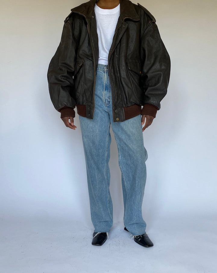 VINTAGE OVERSIZED DARK BROWN BOMBER LIKE LEATHER JACKET 4992