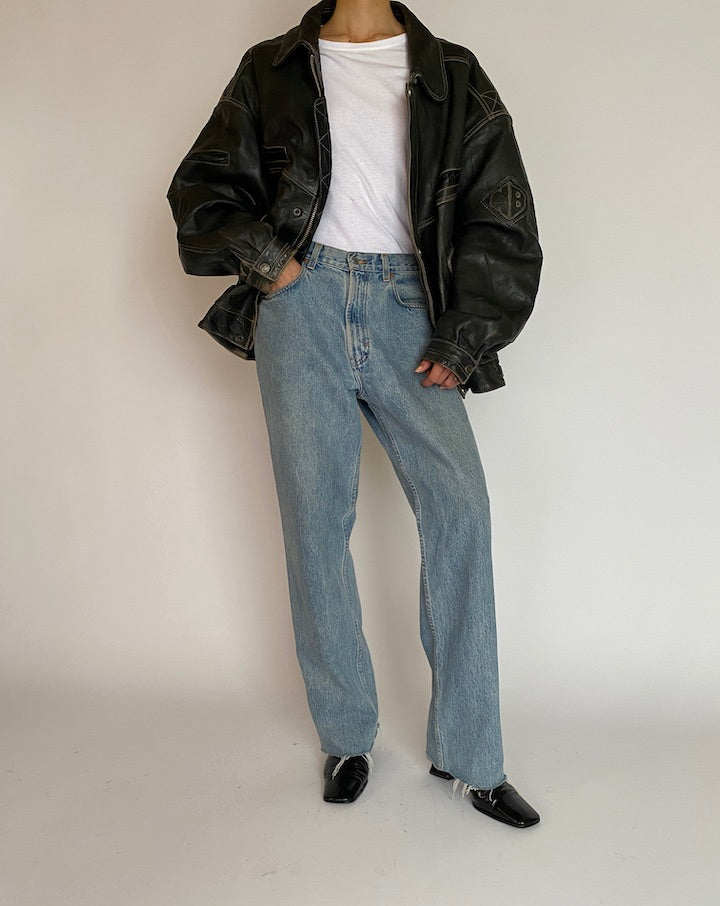VINTAGE OVERSIZED BLACK LEATHER JACKET 5208