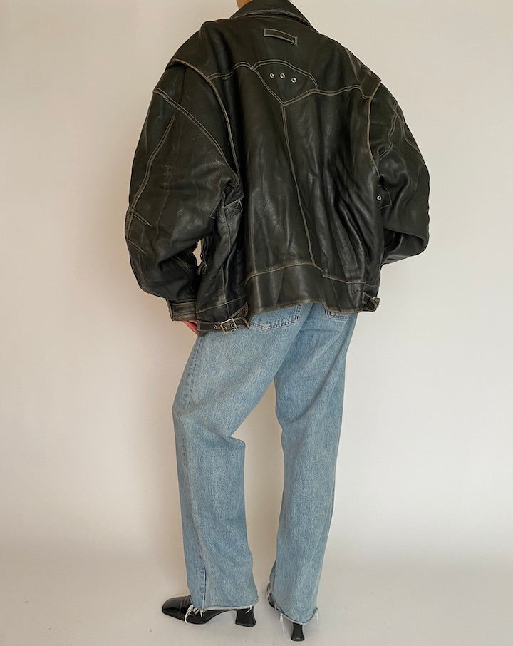 VINTAGE OVERSIZED BLACK LEATHER JACKET 5208