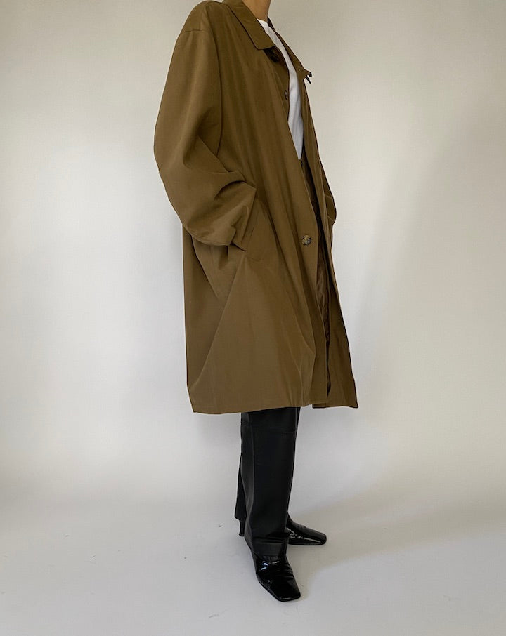 VINTAGE OVERSIZED BEIGE COAT 5220