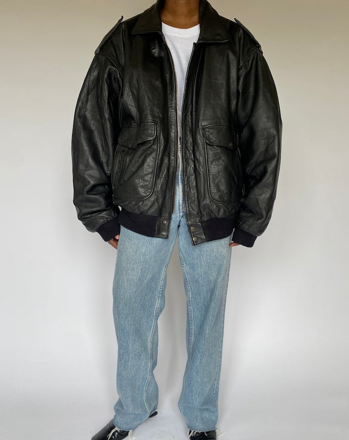 VINTAGE BLACK LEATHER JACKET 4950