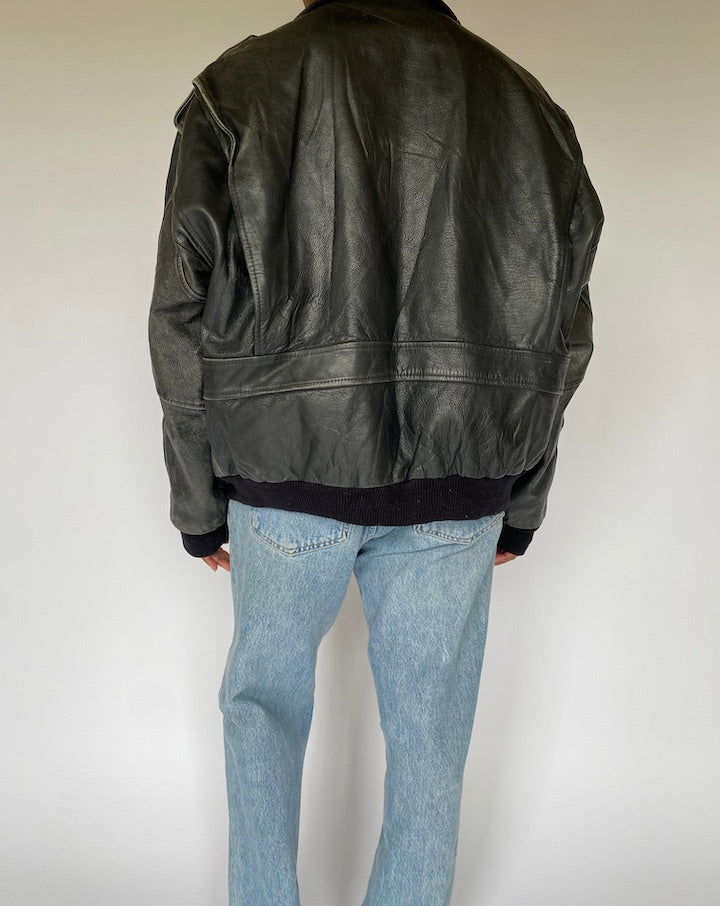 VINTAGE BLACK BOMBER LEATHER JACKET 4945