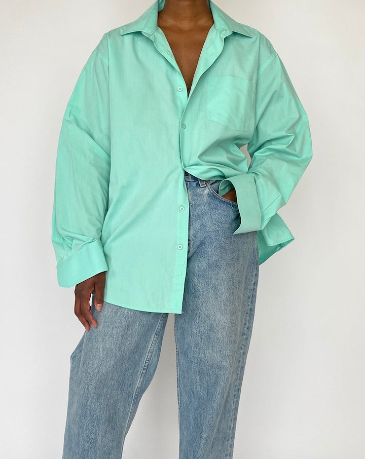 VINTAGE OVERSIZED MINT GREEN SHIRT 4541