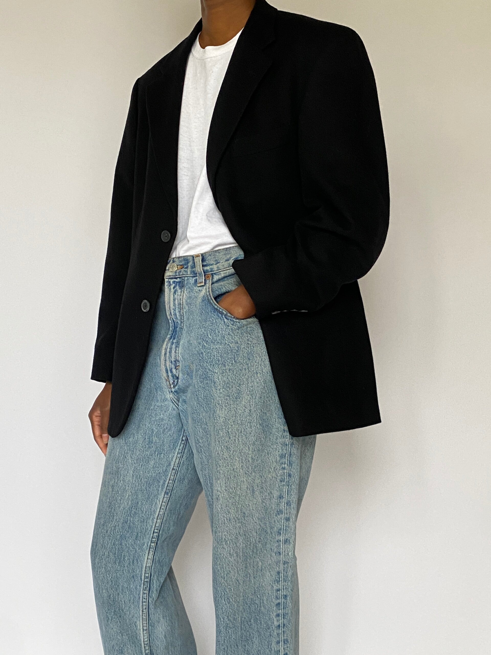 VINTAGE BLACK OSCAR DE LA RENTA BLAZER 5037