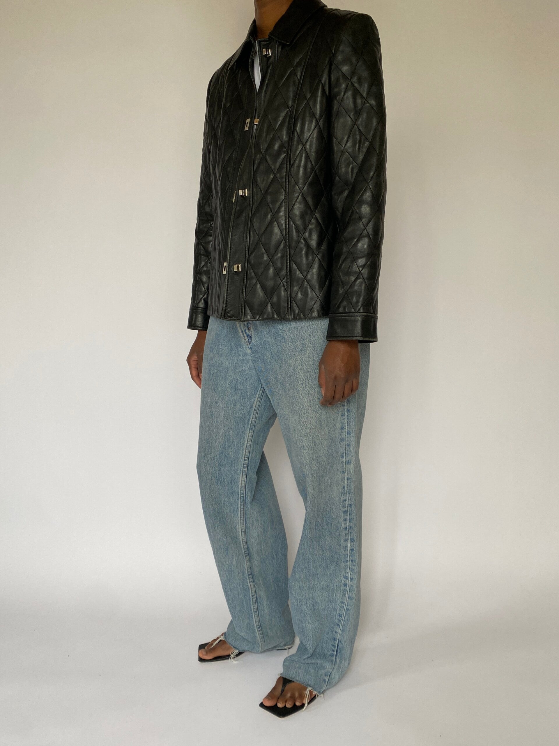 VINTAGE BLACK QUILTED LEATHER JACKET 5031