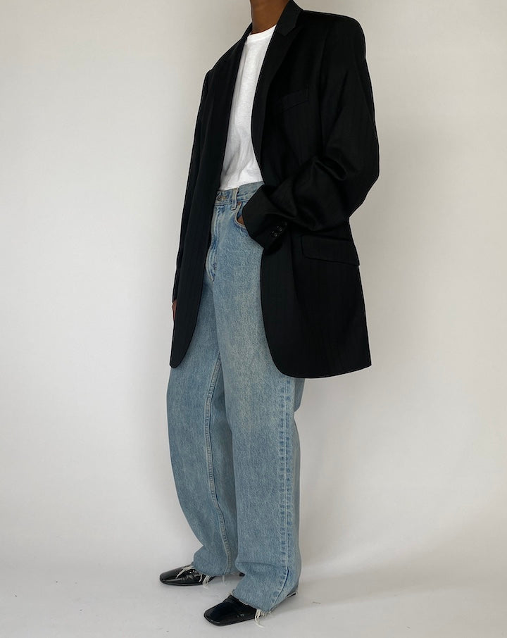 Vintage Oversized Black Pinstriped Wool Blazer 5157