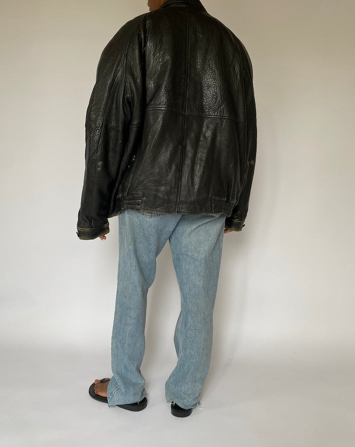 VINTAGE BLACK OVERSIZED LEATHER JACKET 5075