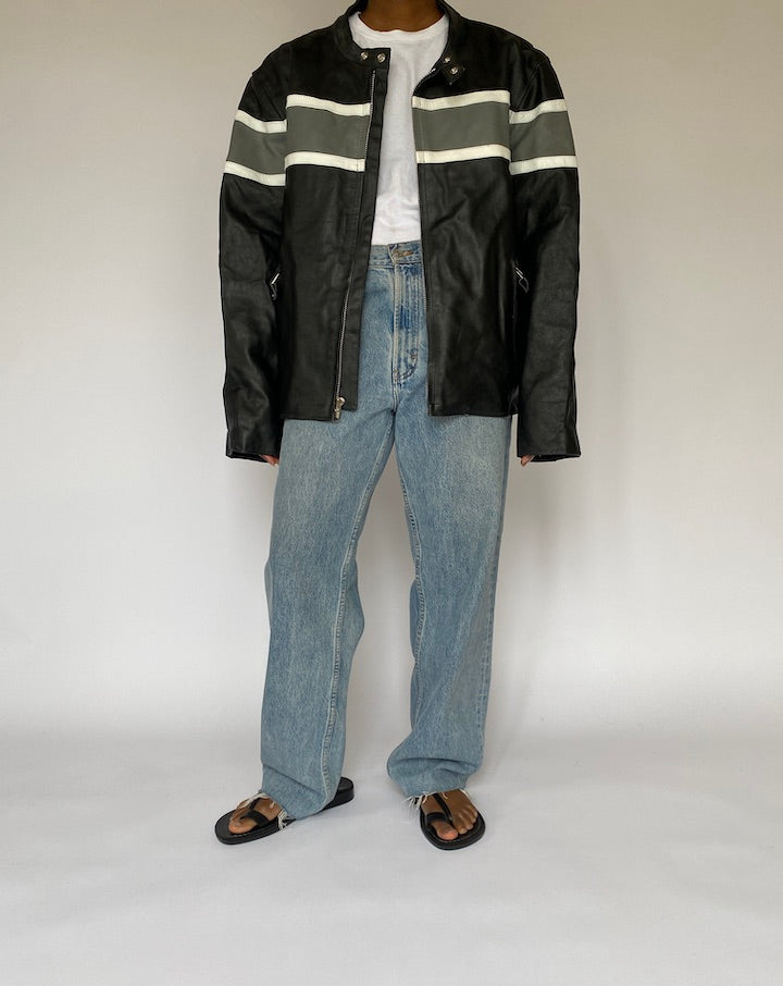 VINTAGE BLACK LEATHER JACKET 5058