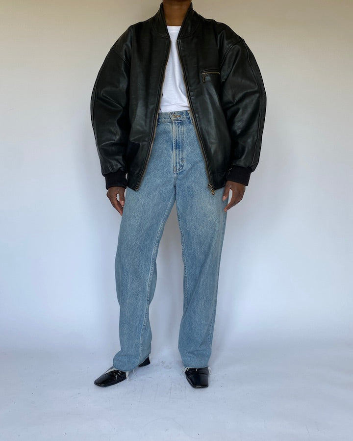 VINTAGE BLACK BOMBER LIKE LEATHER JACKET 4989