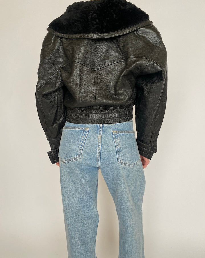 VINTAGE BLACK LEATHER JACKET 4684