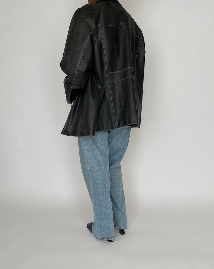 VINTAGE BLACK LEATHER JACKET 4632