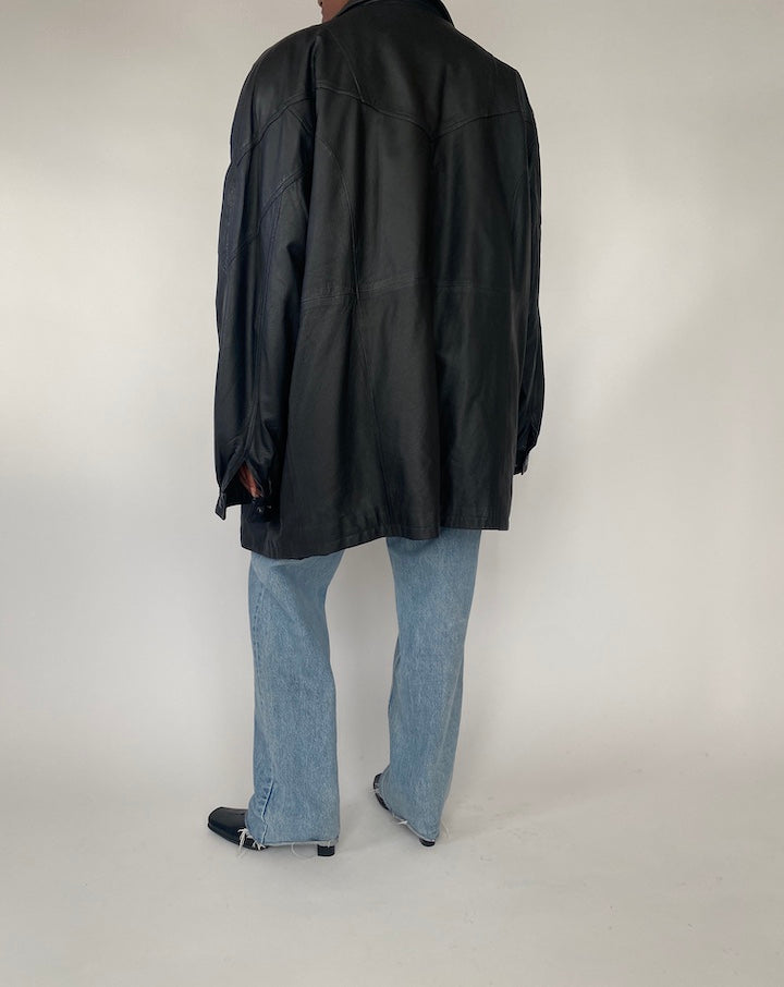 VINTAGE OVERSIZED BLACK LEATHER JACKET 4368