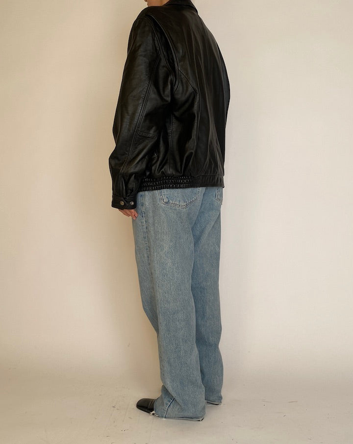VINTAGE OVERSIZED BLACK LEATHER JACKET 4611