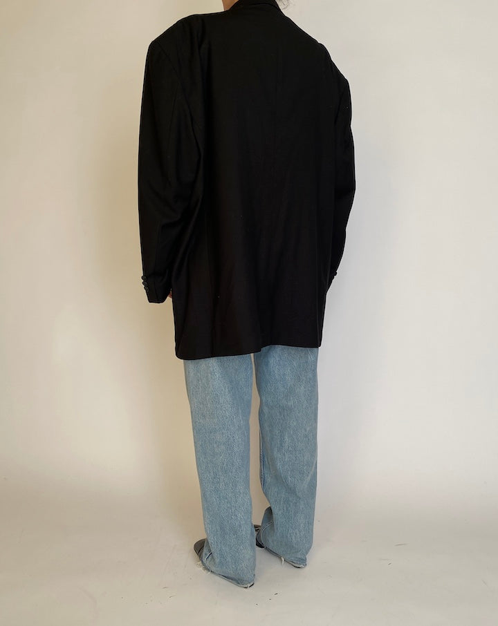 VINTAGE OVERSIZED BLACK BLAZER 4579