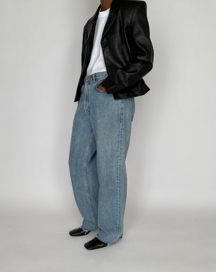 VINTAGE BLACK LEATHER JACKET 4652