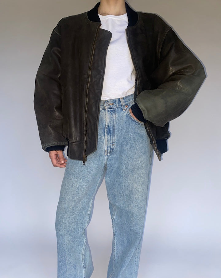 VINTAGE BLACK OVERSIZED BOMBER-LIKE LEATHER JACKET 4763
