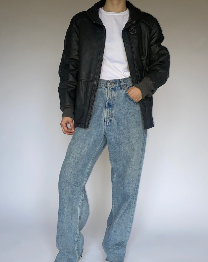 VINTAGE BLACK LEATHER JACKET 4759