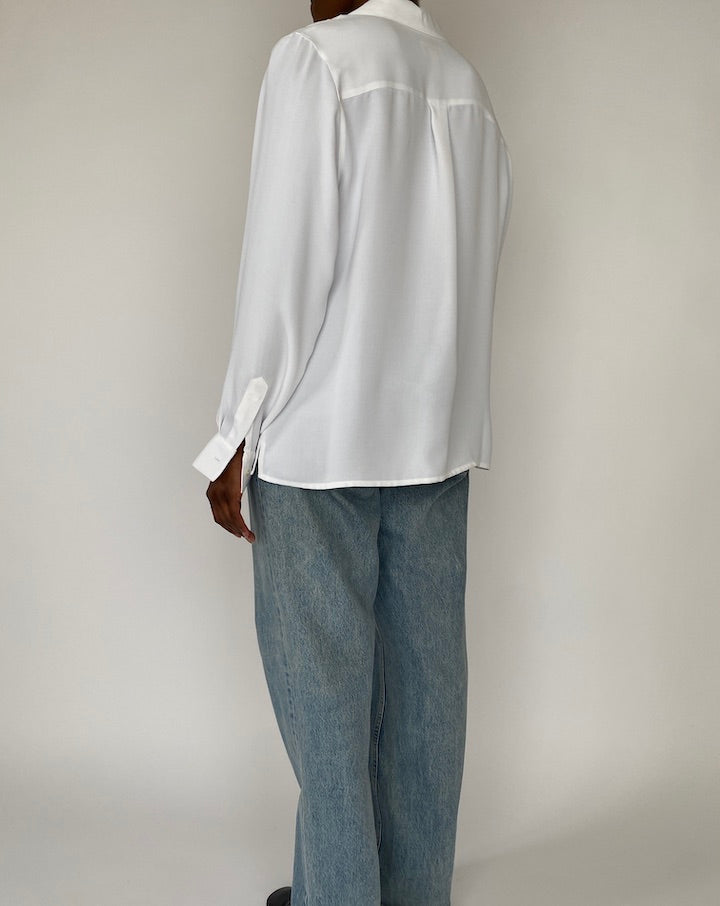 VINTAGE WHITE LONG-SLEEVE BLOUSE 4555