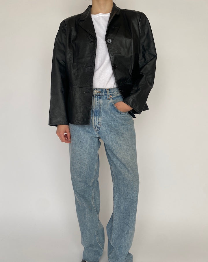 VINTAGE BLACK LEATHER JACKET 4701