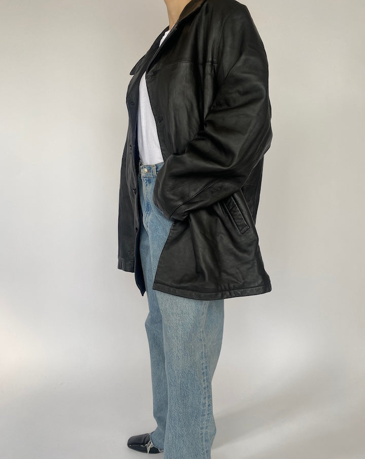 VINTAGE BLACK OVERSIZED LEATHER JACKET 4710