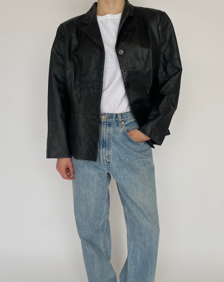 VINTAGE BLACK LEATHER JACKET 4701