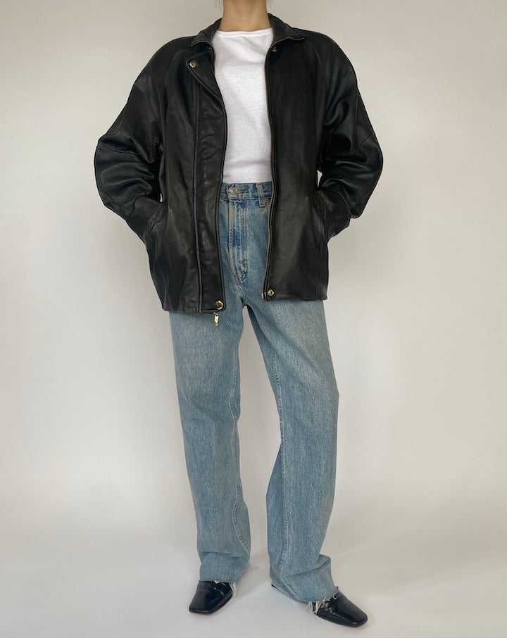 VINTAGE BLACK LEATHER JACKET 4682