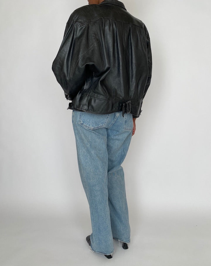 VINTAGE BLACK LEATHER JACKET 4650