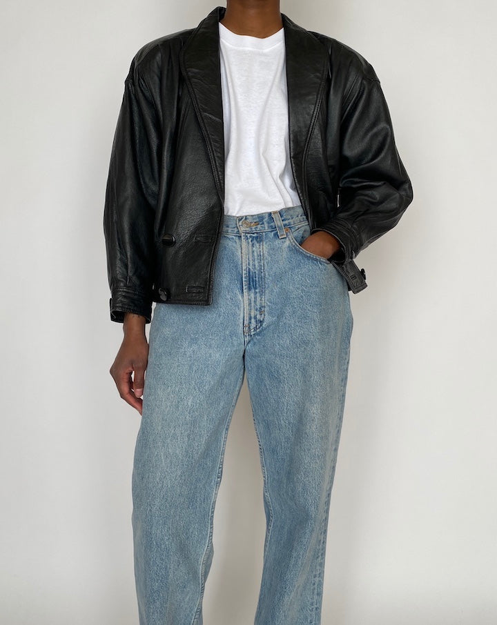 VINTAGE BLACK LEATHER JACKET 4650