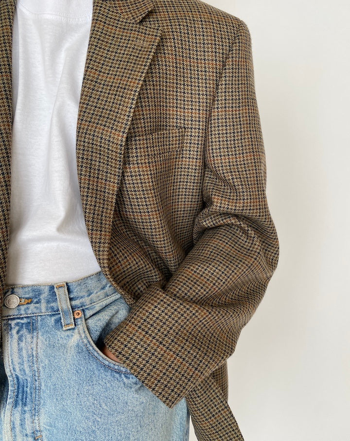 VINTAGE OVERSIZED BEIGE HOUNDSTOOTH BLAZER 4635