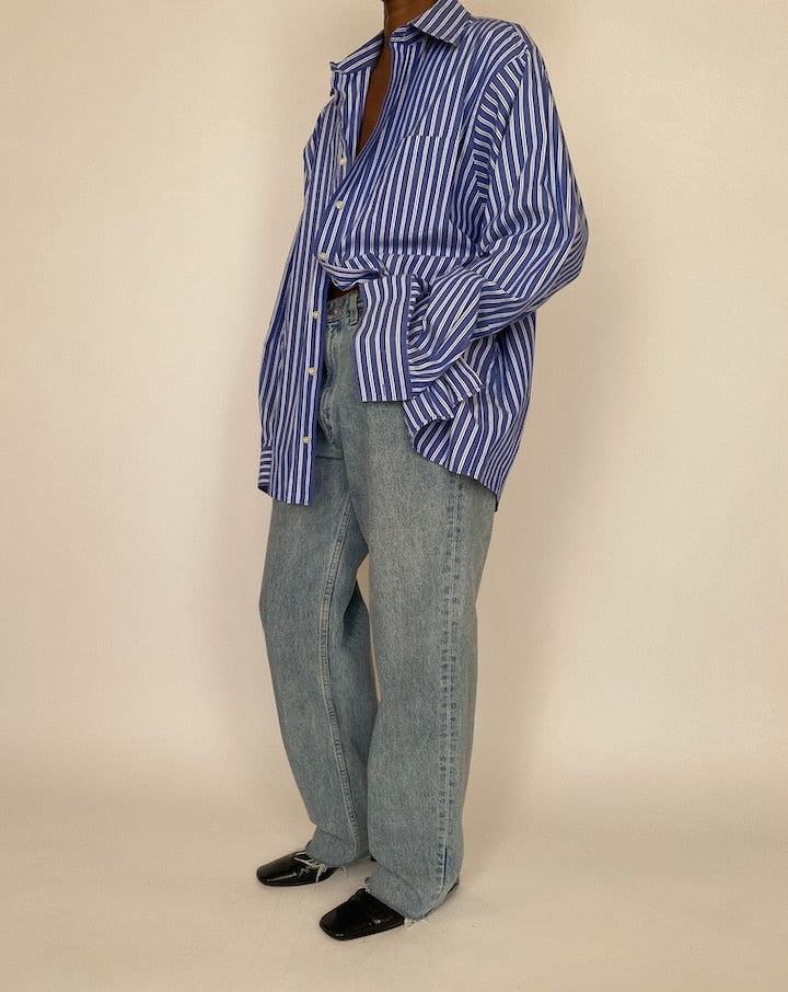 VINTAGE BLUE AND WHITE STRIPED SHIRT 4647