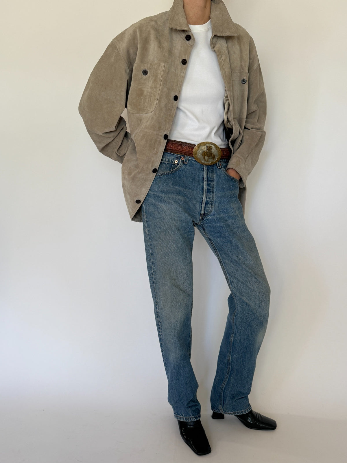Vintage taupe suede leather jacket, view 2
