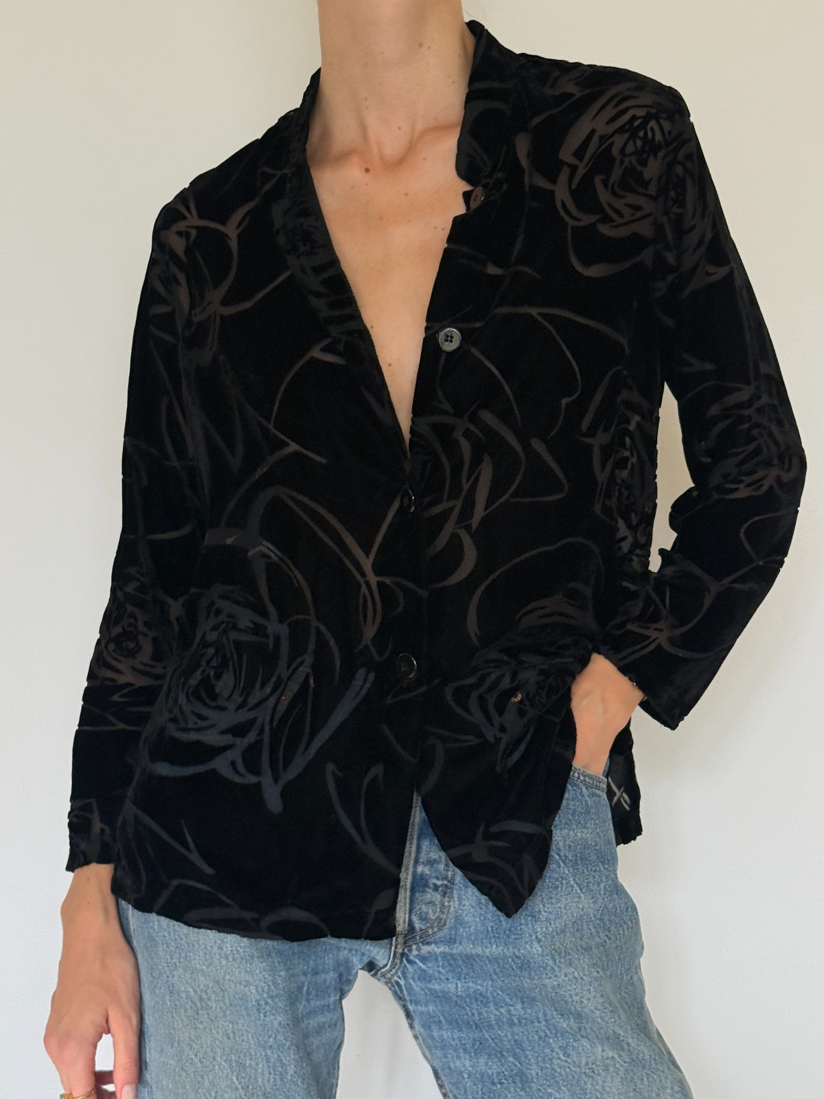 Black floral burnout velvet blouse, SVC 8574