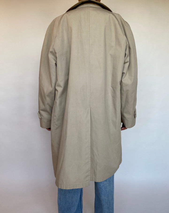 VINTAGE BEIGE COAT 537-3