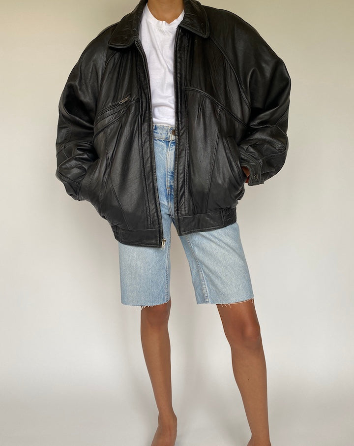 VINTAGE BLACK BOXY LEATHER JACKET 824-4