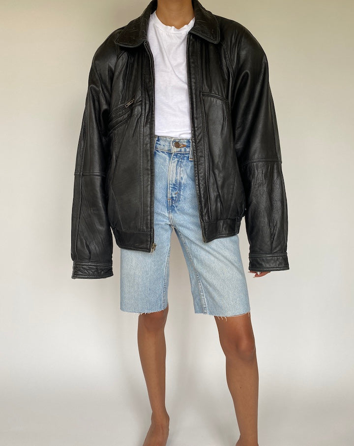 VINTAGE BLACK BOXY LEATHER JACKET 824-5