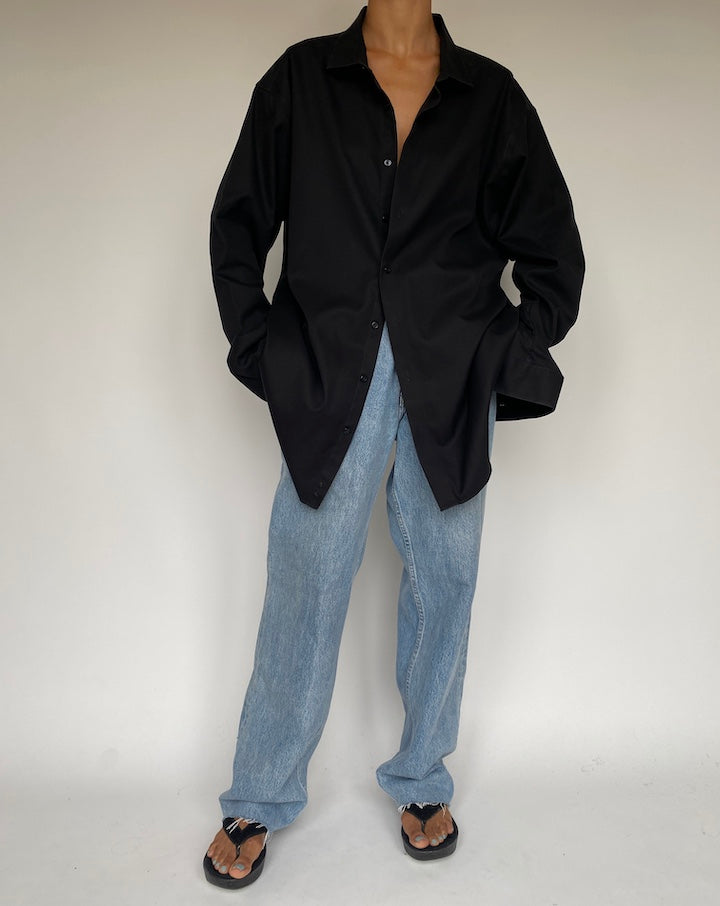 VINTAGE BLACK CALVIN KLEIN SHIRT 1276