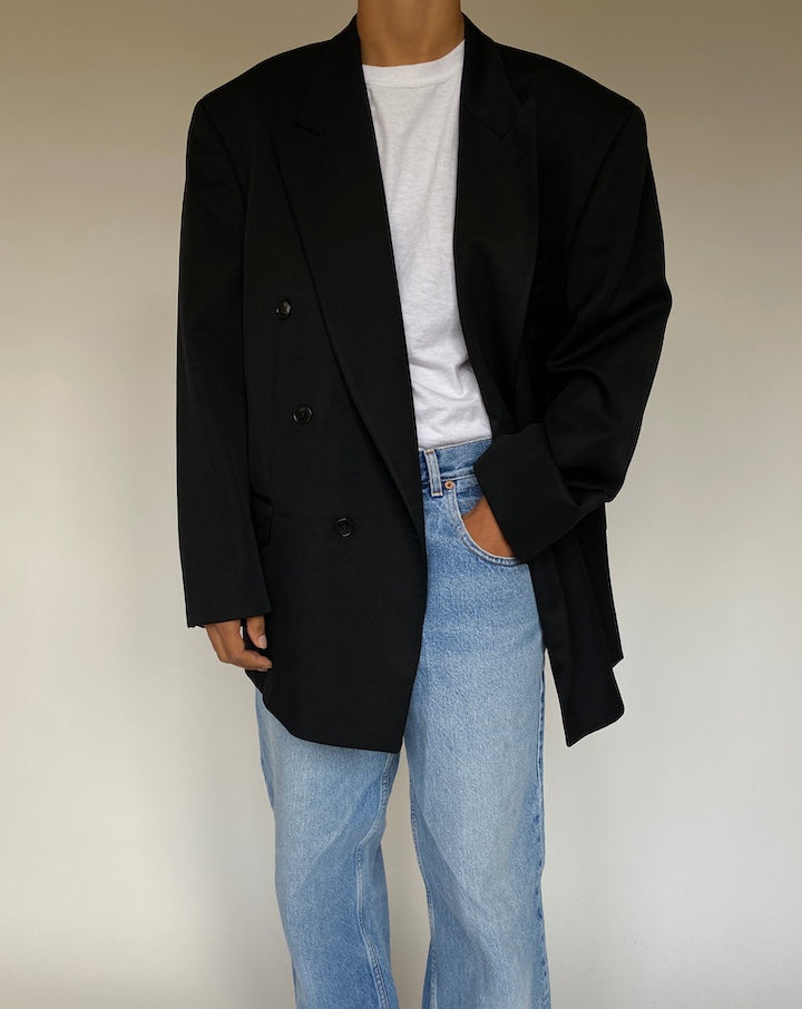 VINTAGE BLACK DOUBLE BREASTED BLAZER 1347-2