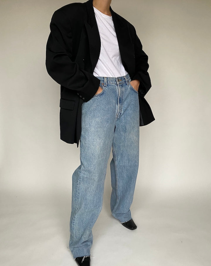 VINTAGE BLACK DOUBLE BREASTED BLAZER 516-4